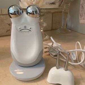 nuface trinity pro with ele